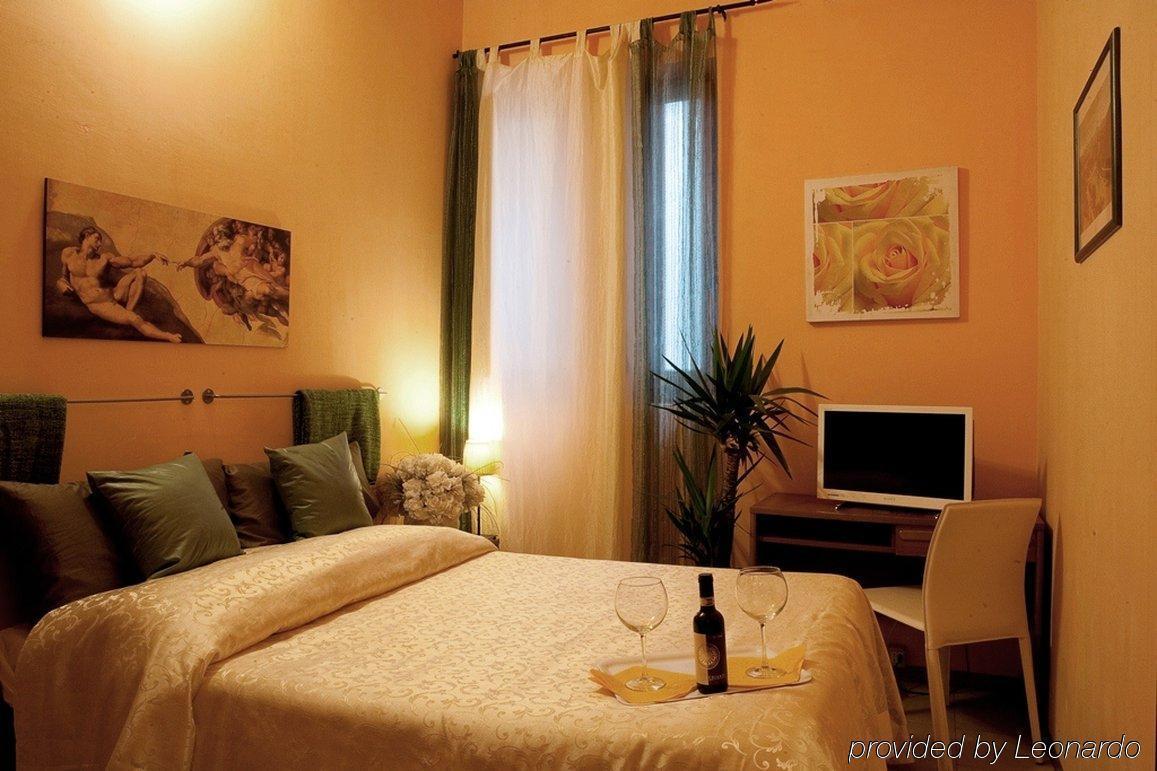 Hotel Centro Campi Bisenzio Exteriör bild