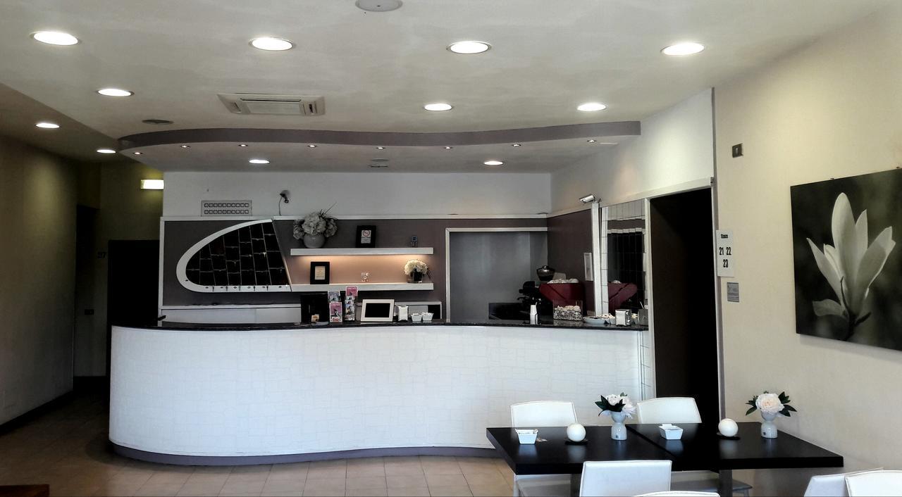 Hotel Centro Campi Bisenzio Exteriör bild