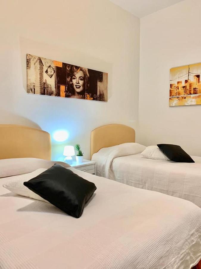 Hotel Centro Campi Bisenzio Exteriör bild